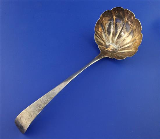 A late 18th/early 19th century Scottish provincial silver Old English pattern soup ladle, 6 oz.